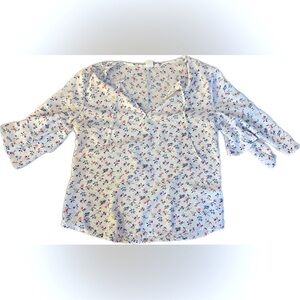 Gap women’s Small Floral top 3/4 sleeves